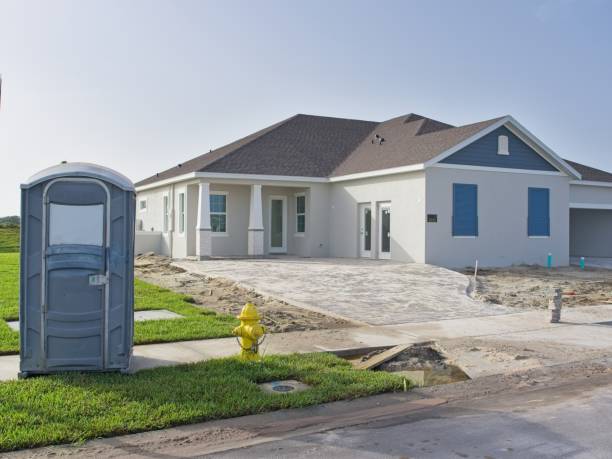 Best Temporary restroom rental  in Clive, IA
